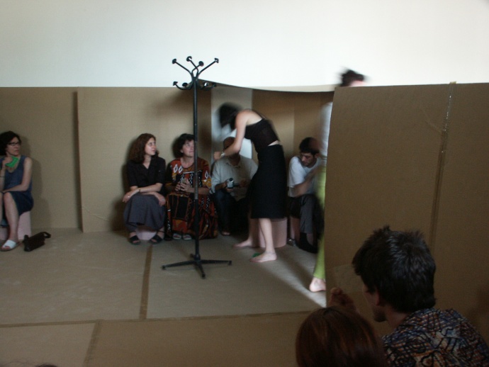 Une échappée/Blois 2003 (A get-away/Blois 2003)  