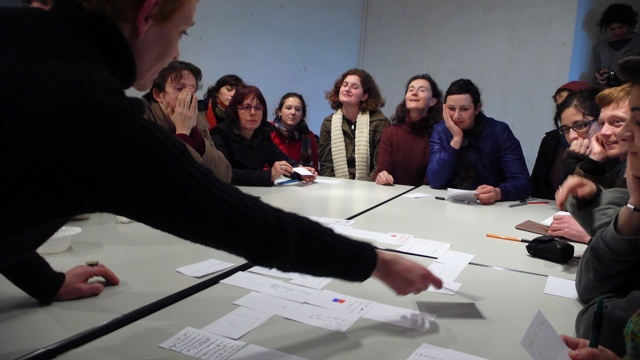 Une plage / château de La Roche-Guyon